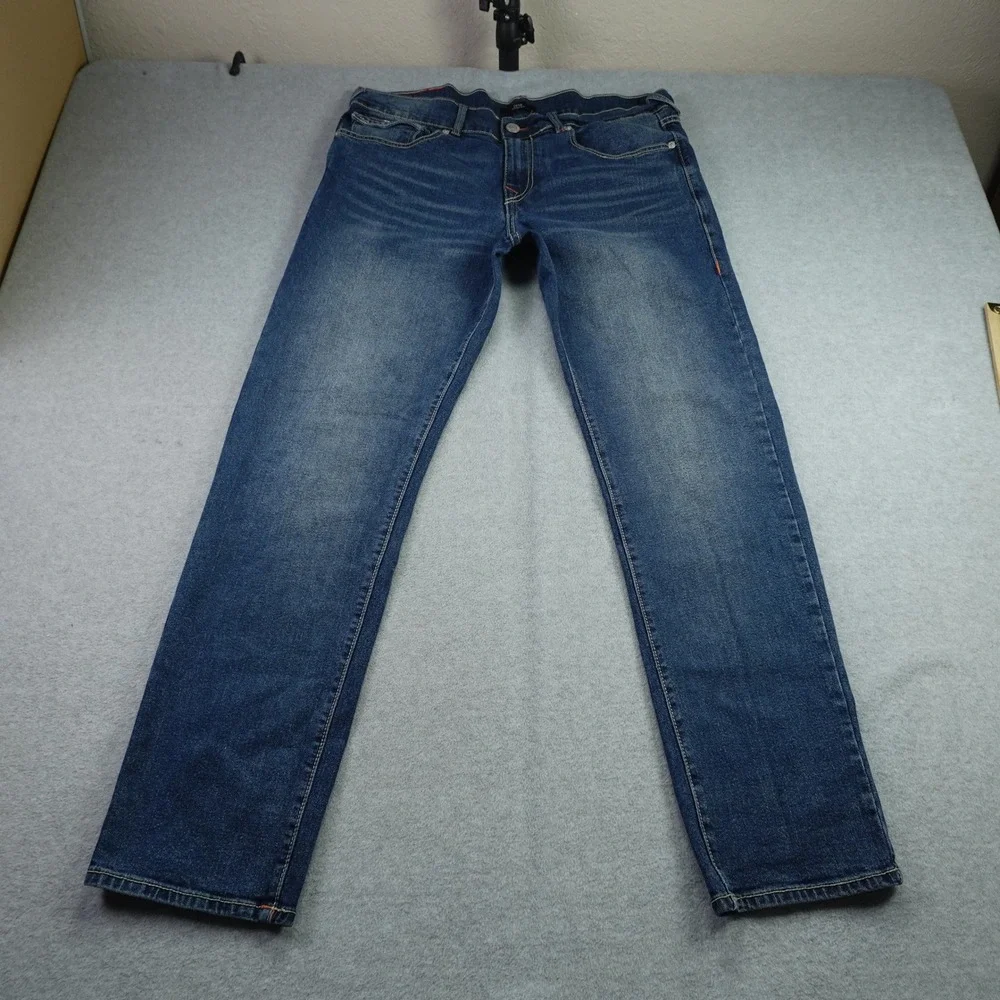 True Religion Jeans Mens 34 Blue Geno Relaxed Slim SN Flap Medium Wash